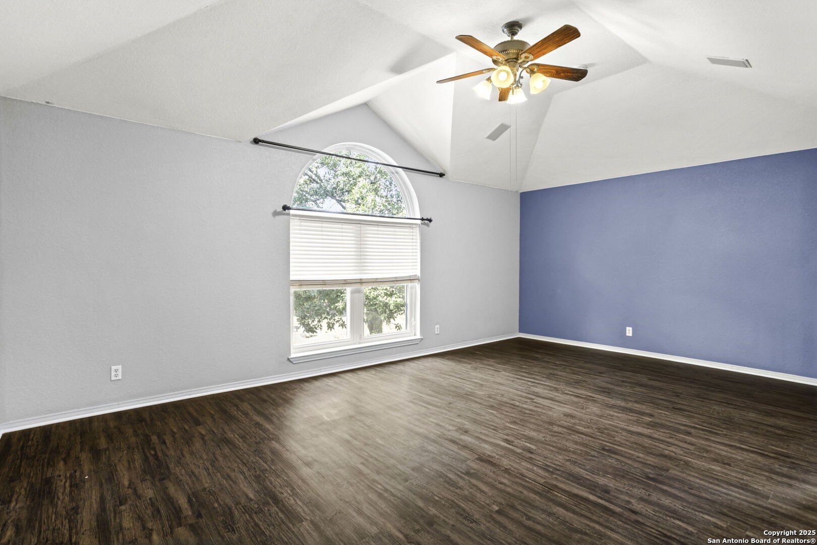 14114 Touch Gold San Antonio TX 78248
