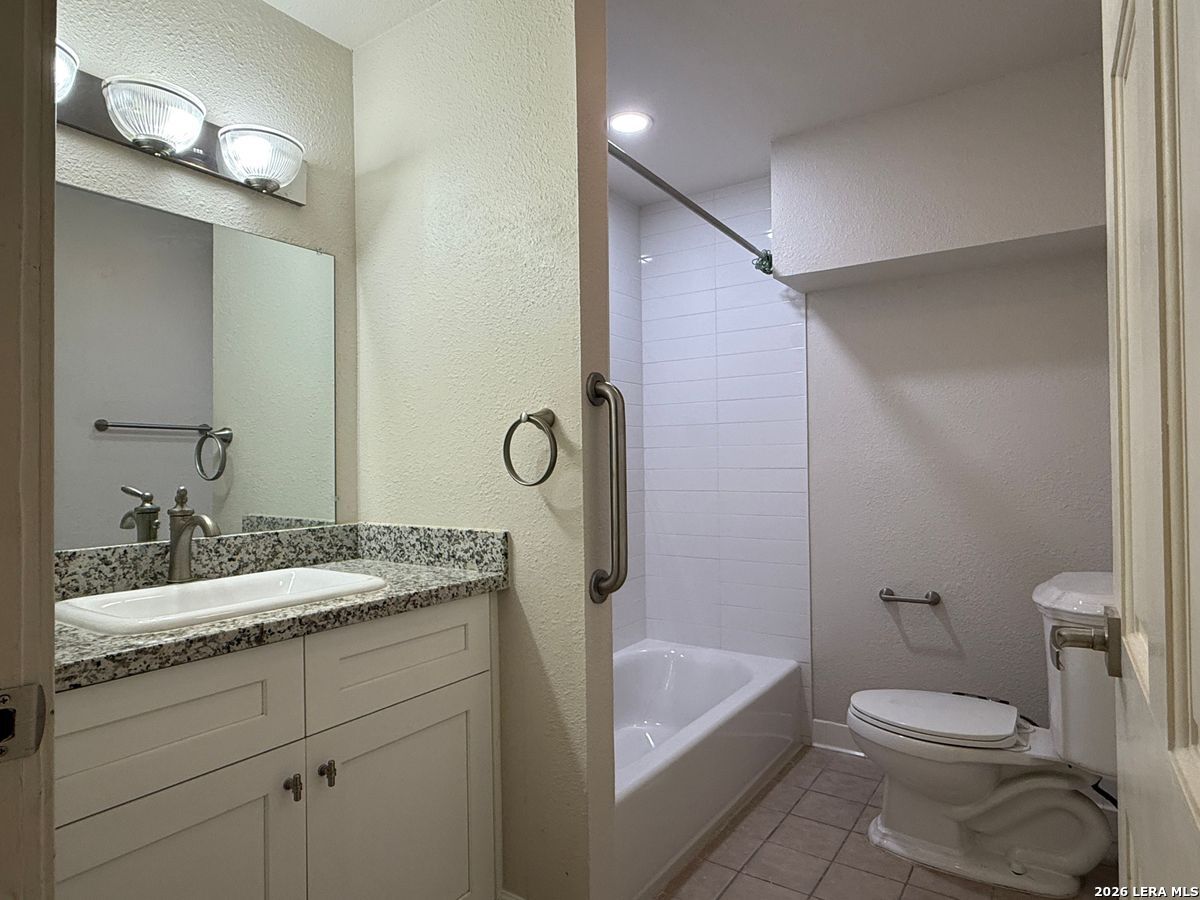 1910 Mckinley Avenue San Antonio TX 78210