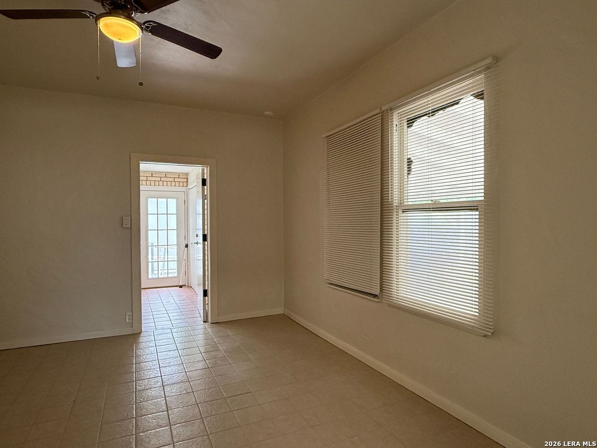 1910 Mckinley Avenue San Antonio TX 78210