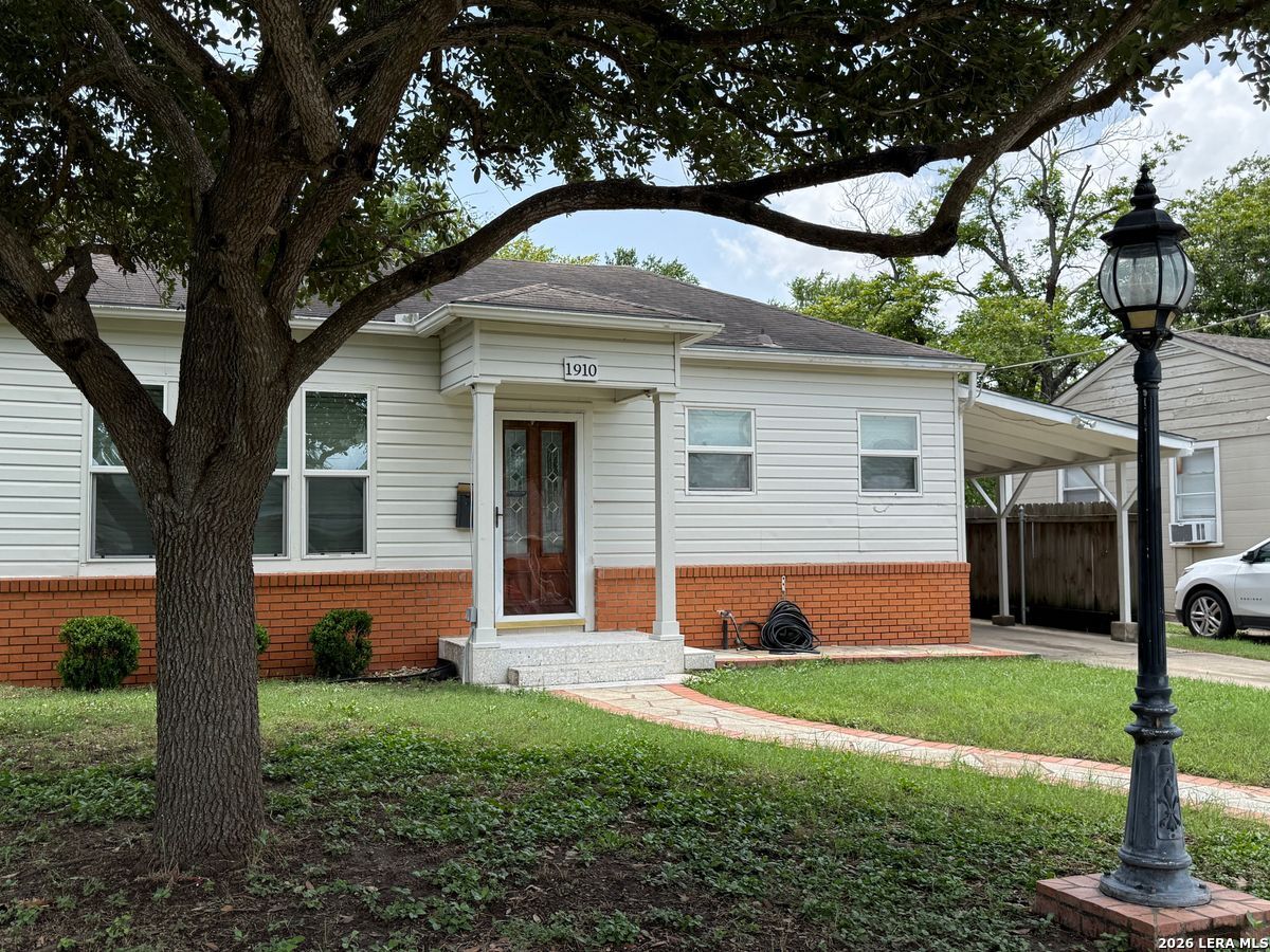 1910 Mckinley Avenue San Antonio TX 78210
