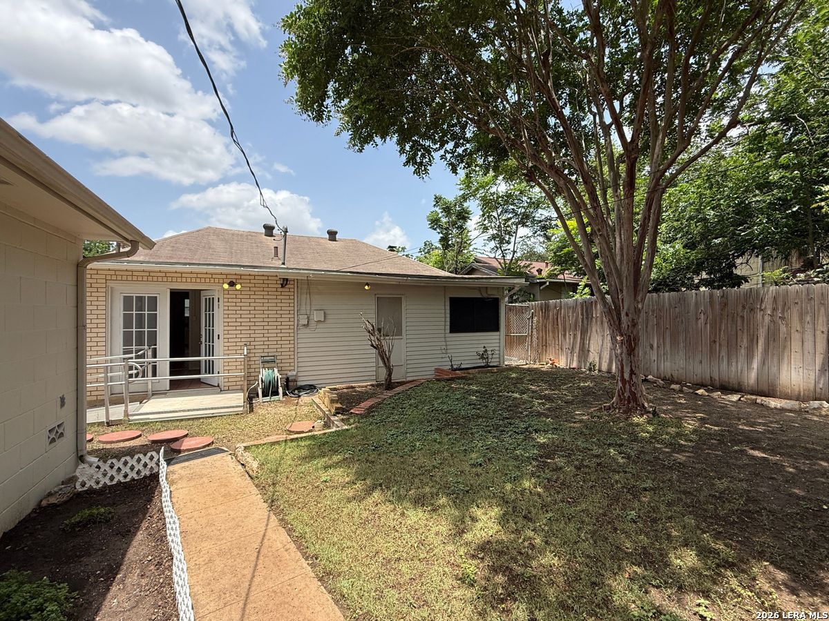 1910 Mckinley Avenue San Antonio TX 78210