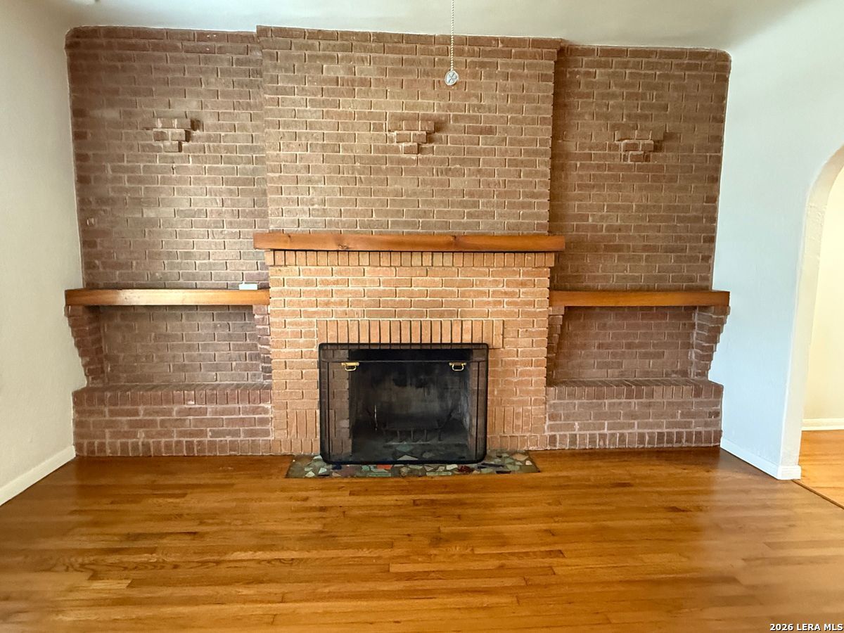 1910 Mckinley Avenue San Antonio TX 78210