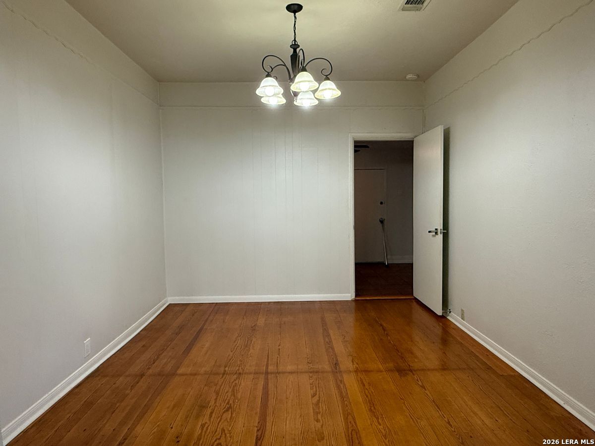 1910 Mckinley Avenue San Antonio TX 78210