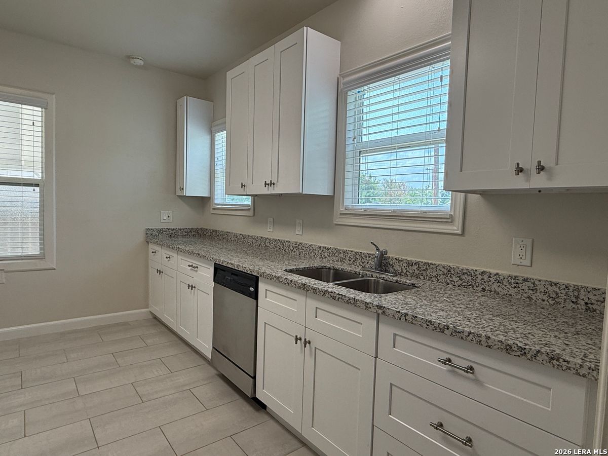1910 Mckinley Avenue San Antonio TX 78210