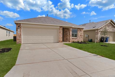 9105 Navarro Vista Seguin TX 78155