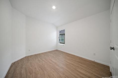 9105 Navarro Vista Seguin TX 78155