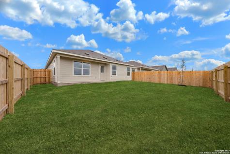 9105 Navarro Vista Seguin TX 78155