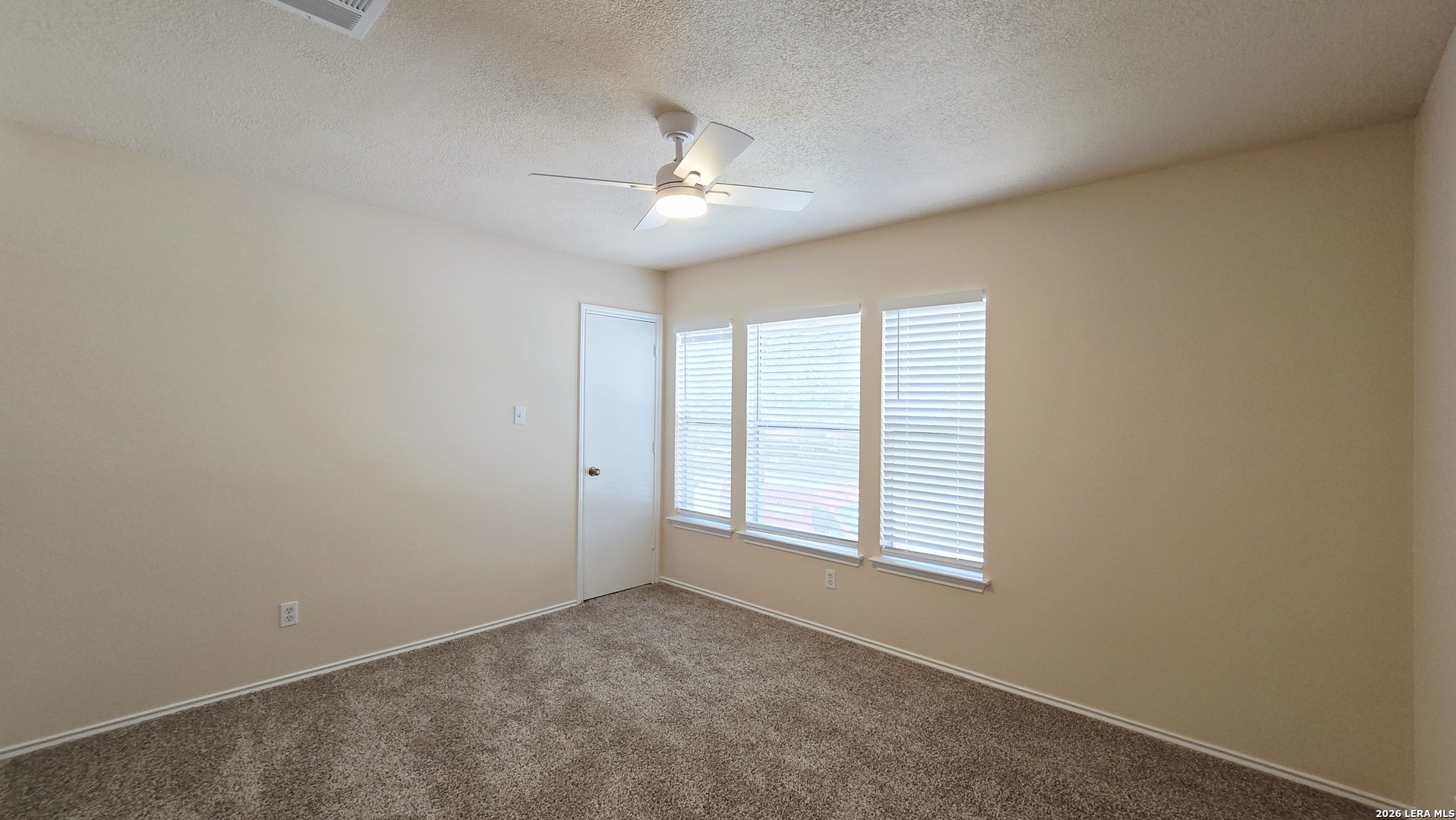 402 Empresario San Antonio TX 78253