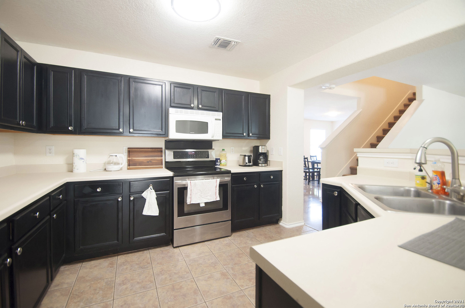 10106 Cedarcliff San Antonio TX 78245