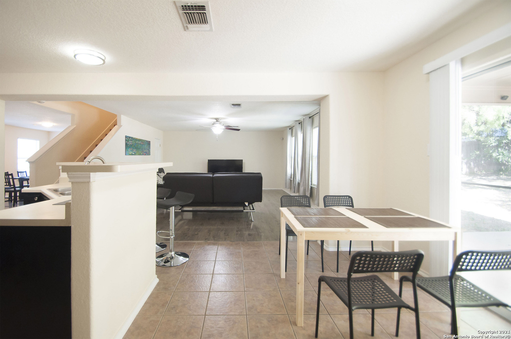 10106 Cedarcliff San Antonio TX 78245