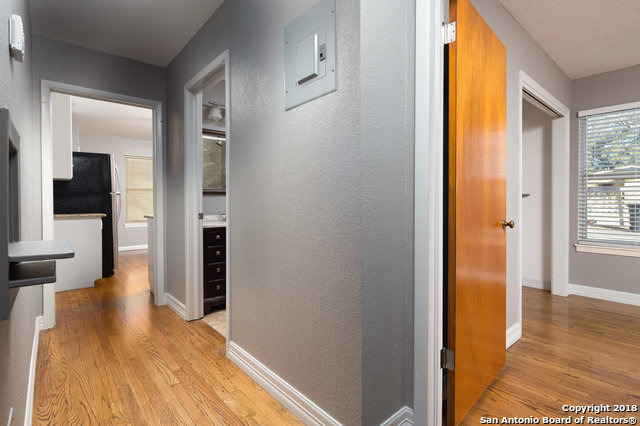 303 Schmeltzer San Antonio TX 78213