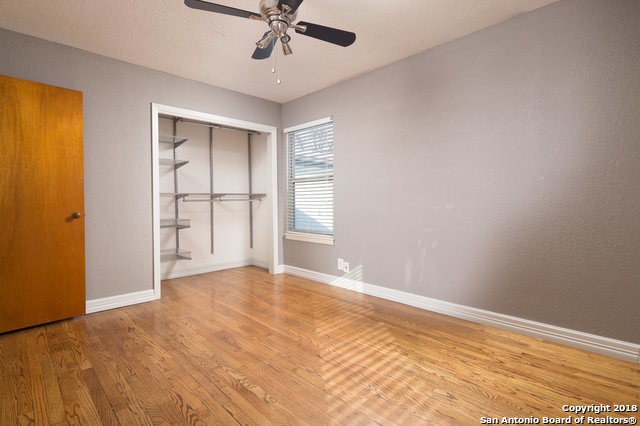 303 Schmeltzer San Antonio TX 78213