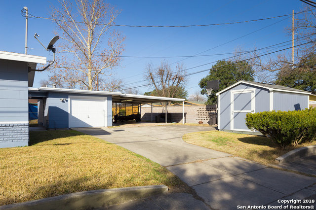 303 Schmeltzer San Antonio TX 78213