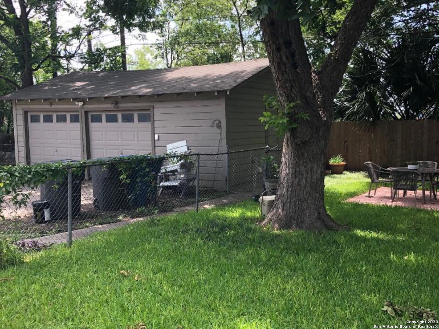 420 Bryn Mawr Drive San Antonio TX 78209