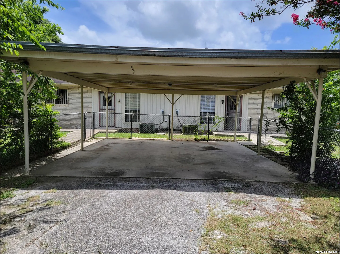 2447 Hiawatha Street San Antonio TX 78210