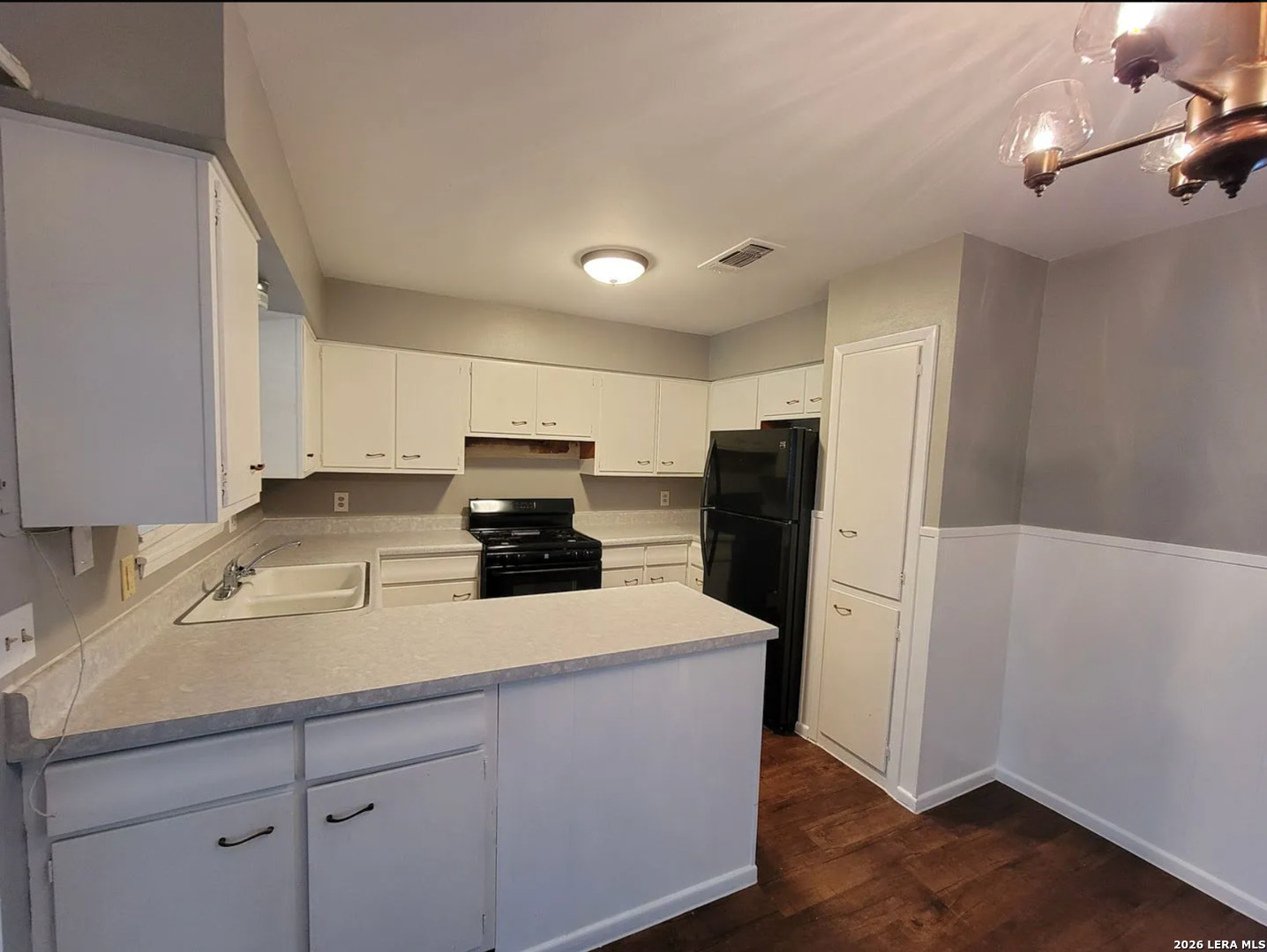 2447 Hiawatha Street San Antonio TX 78210