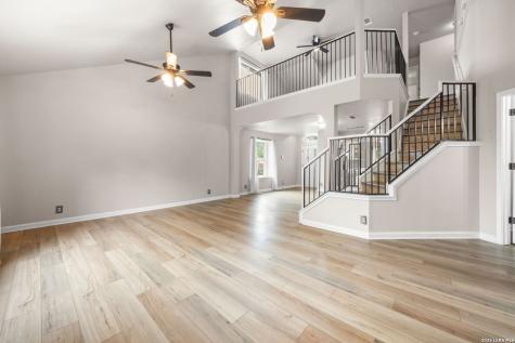 10438 Tiger Field San Antonio TX 78251