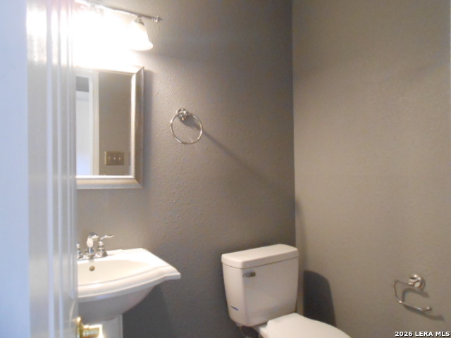 6044 Glen Heather San Antonio TX 78240