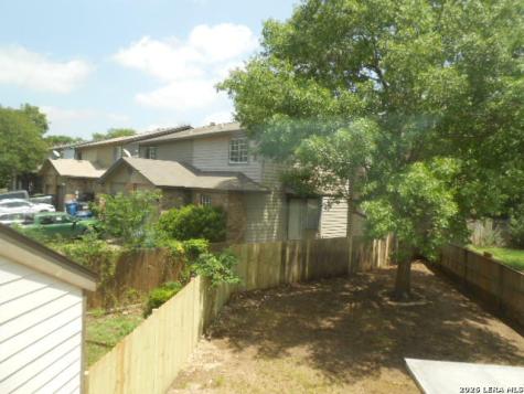 6044 Glen Heather San Antonio TX 78240