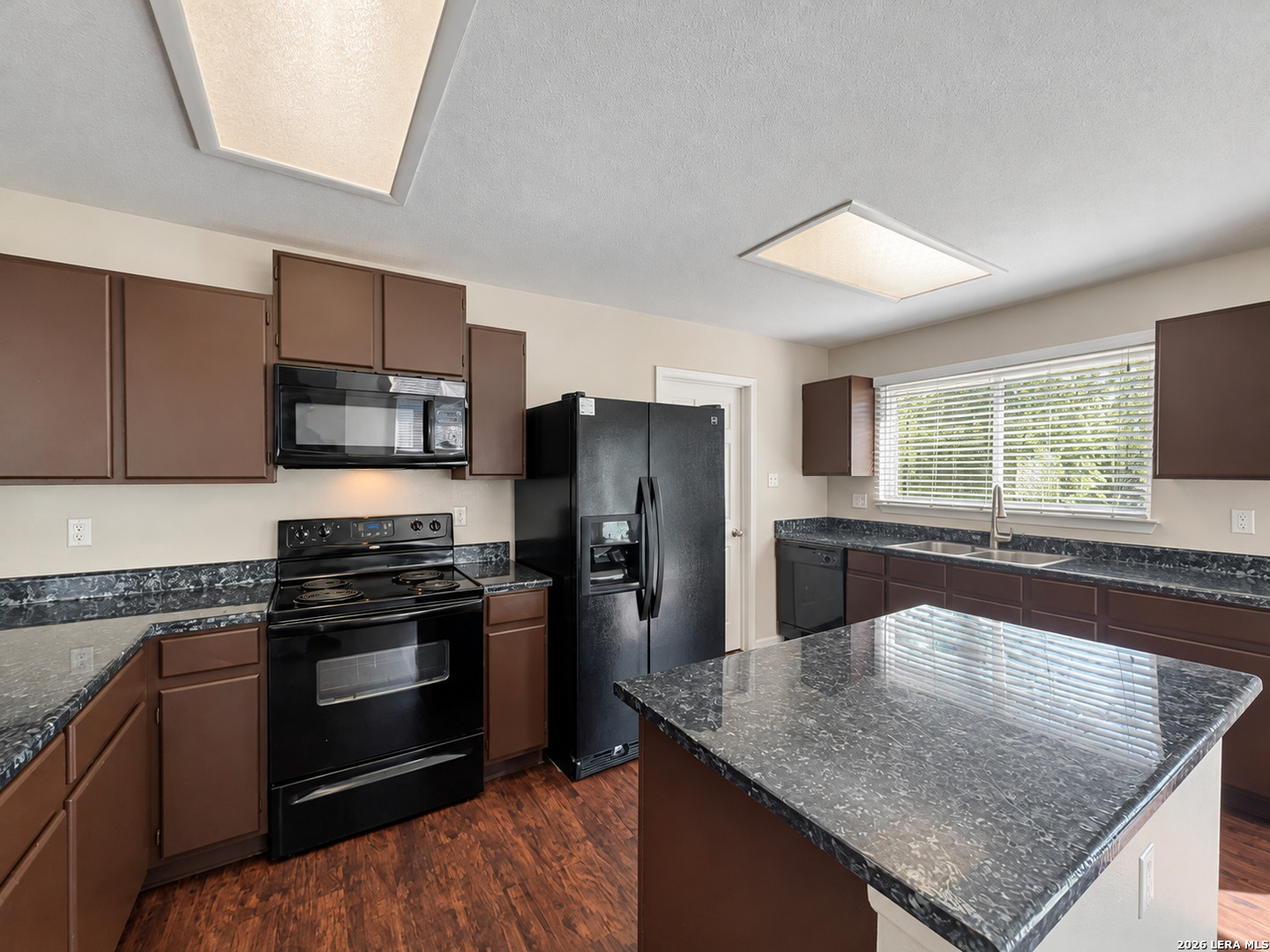 10443 Pine Glade San Antonio TX 78245