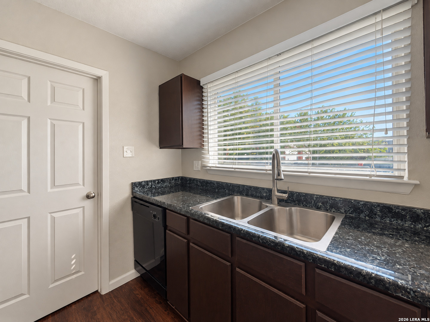 10443 Pine Glade San Antonio TX 78245