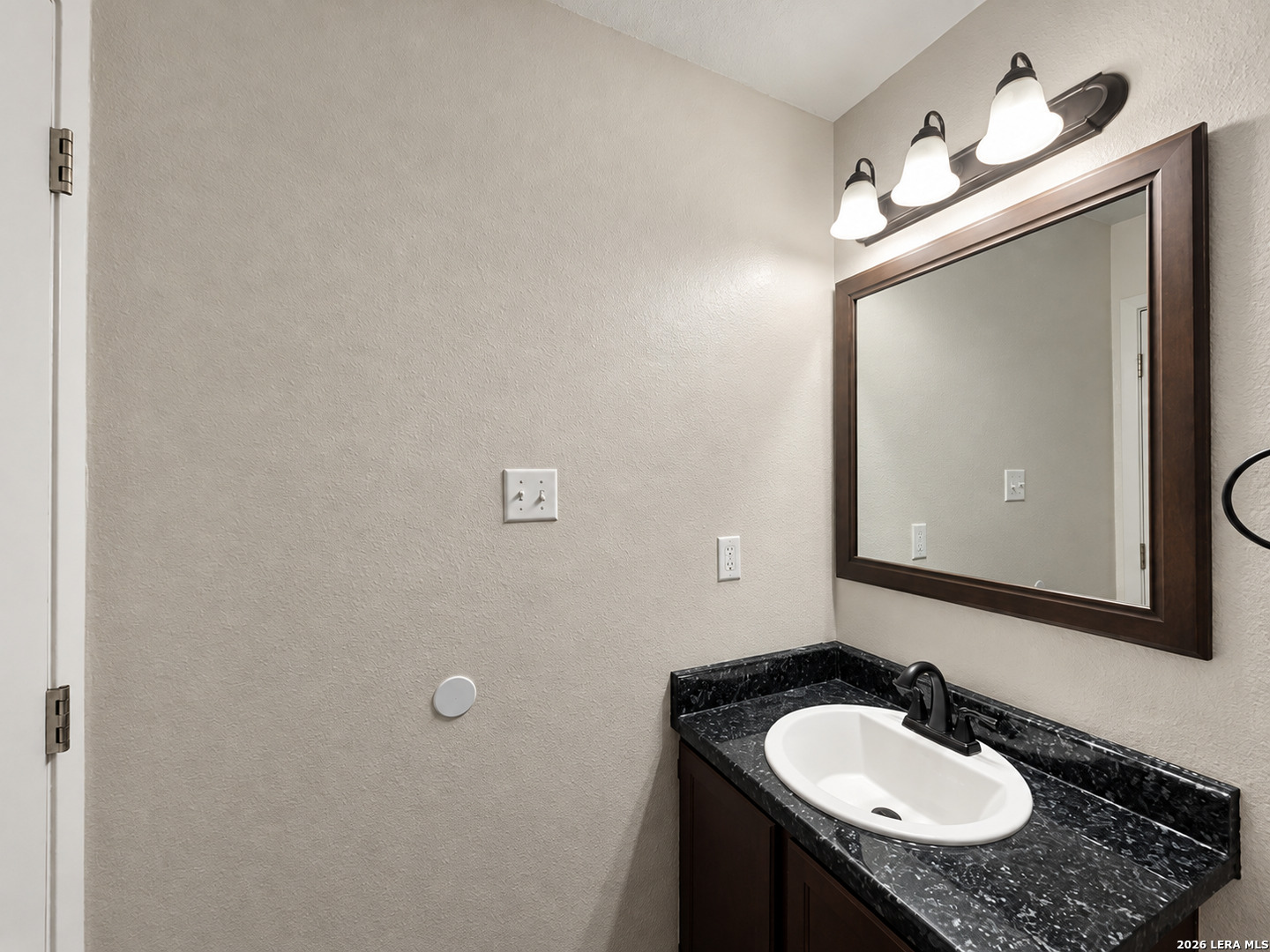 10443 Pine Glade San Antonio TX 78245