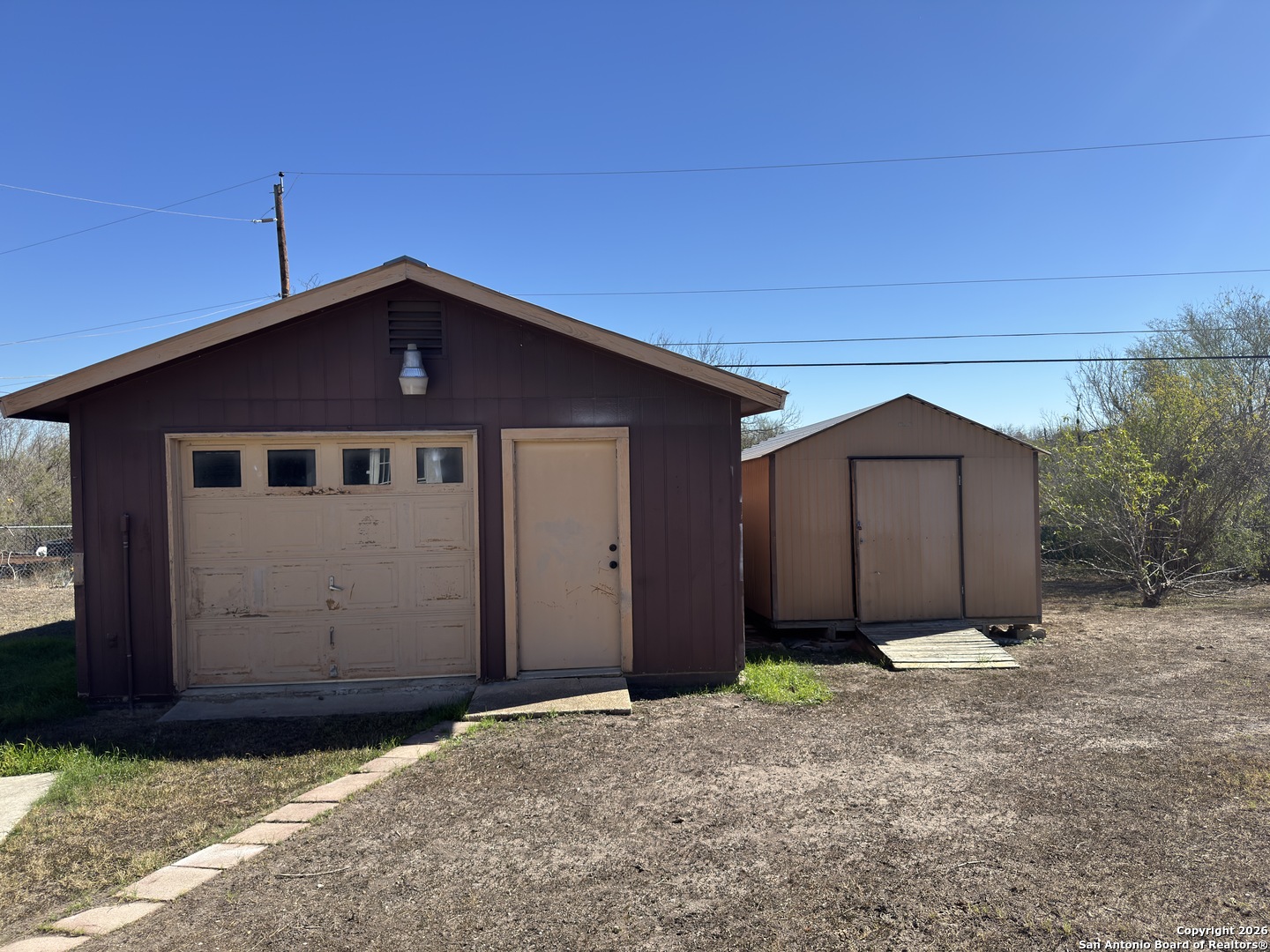 8816 Oakbrook San Antonio TX 78221