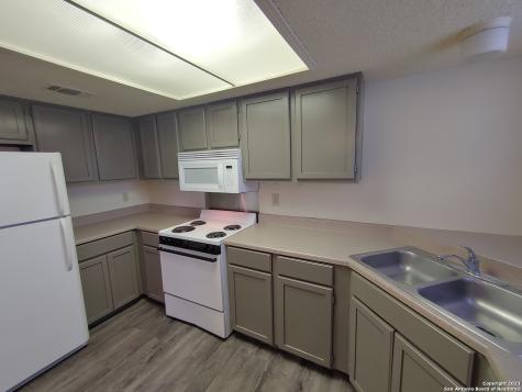 6316 Cambridge San Antonio TX 78218