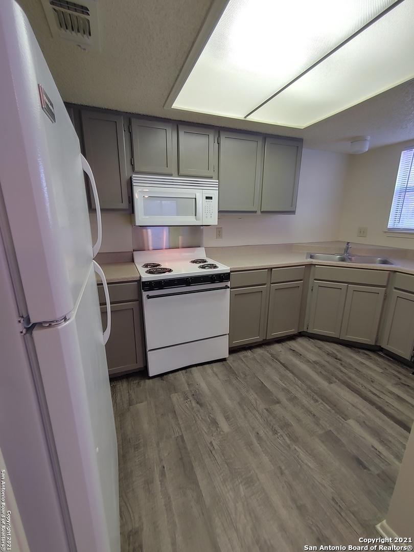 6316 Cambridge San Antonio TX 78218