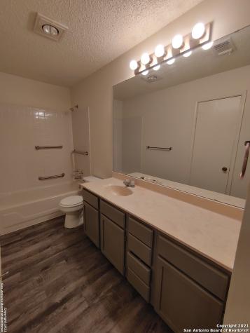 6316 Cambridge San Antonio TX 78218