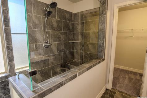1306 Begonia San Antonio TX 78245