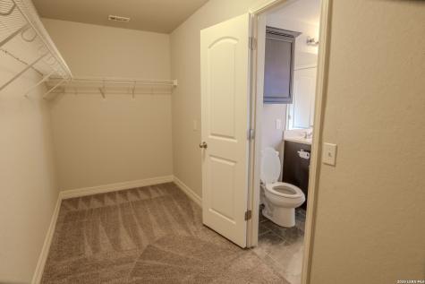 1306 Begonia San Antonio TX 78245