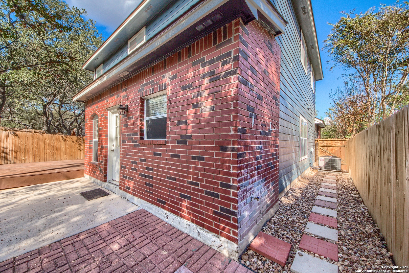20515 Tree Meadows San Antonio TX 78258