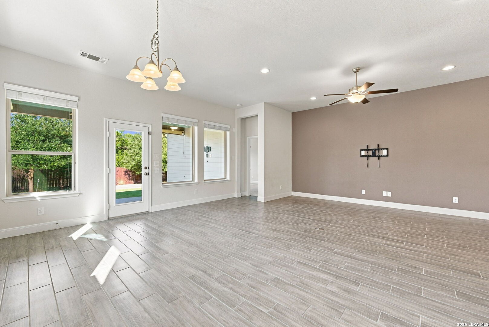 10245 Nate Range San Antonio TX 78254