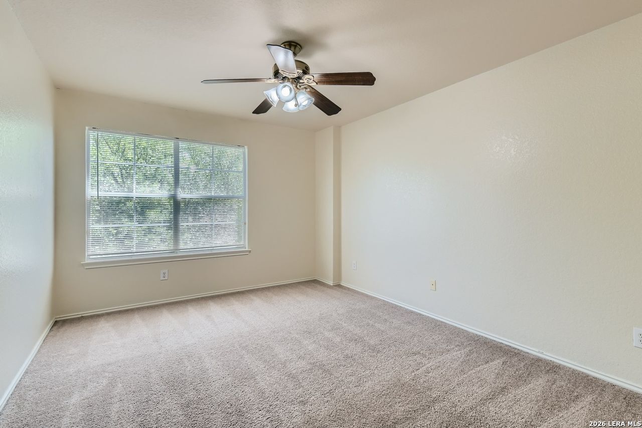 8919 Walnut Springs Universal City TX 78148