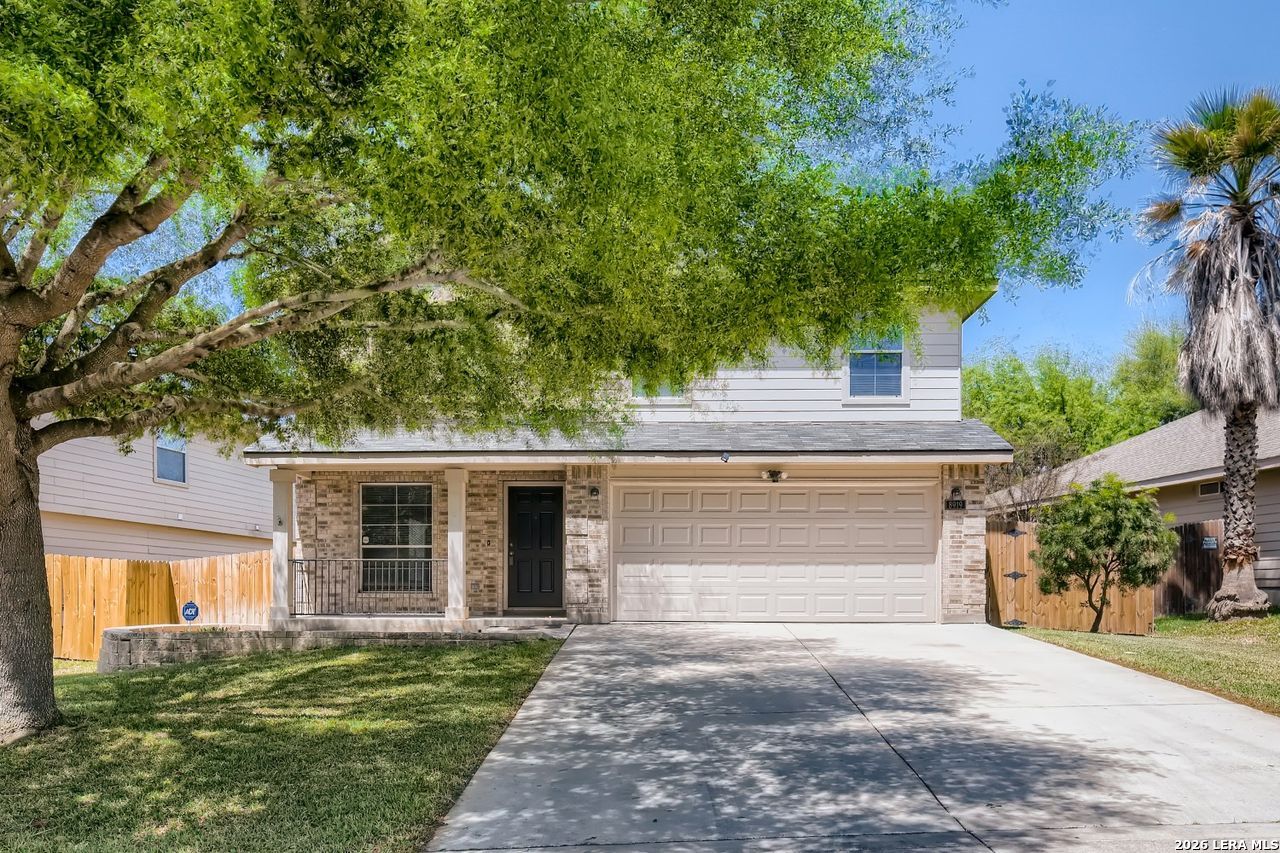 8919 Walnut Springs Universal City TX 78148