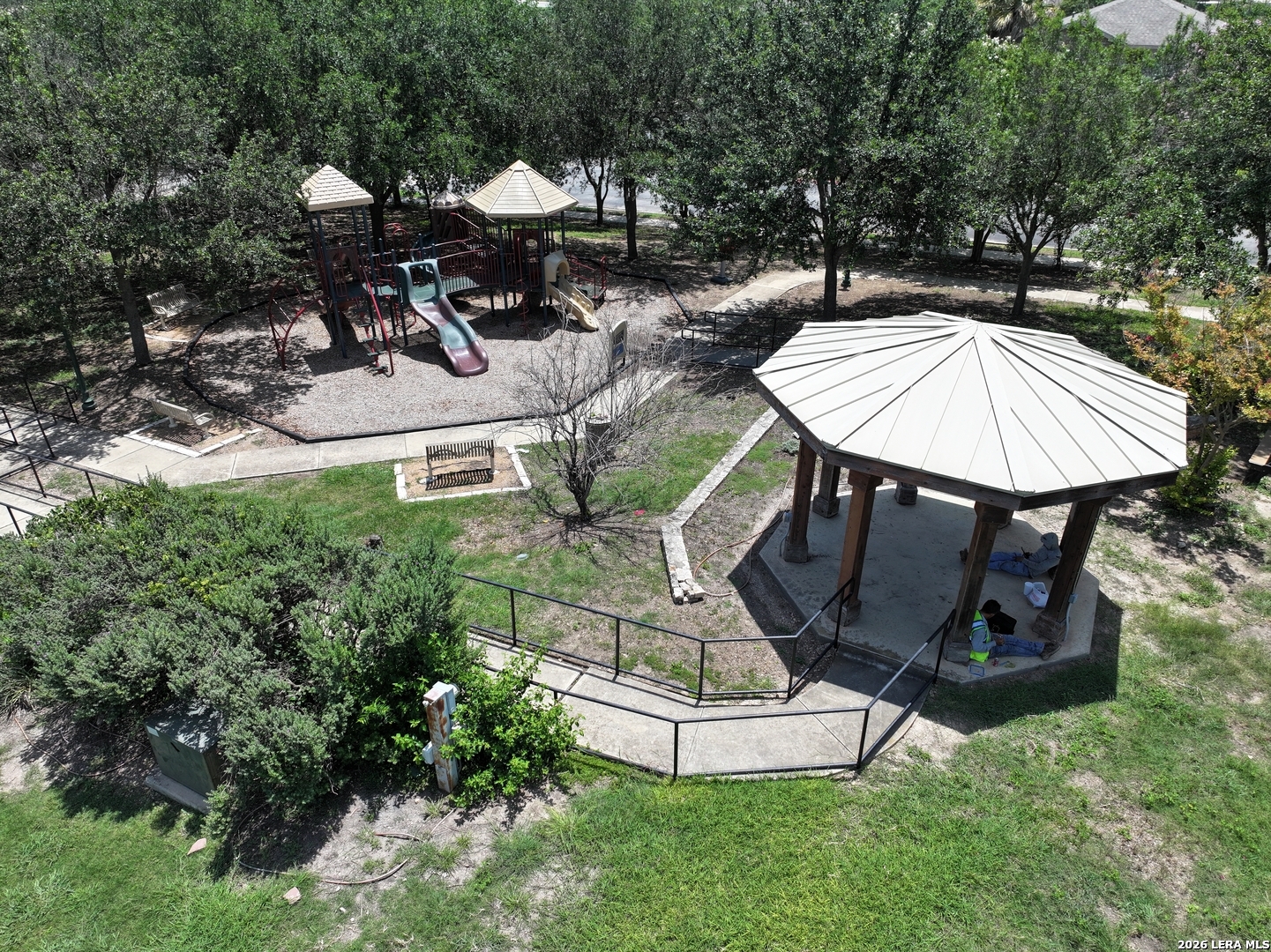 8919 Walnut Springs Universal City TX 78148