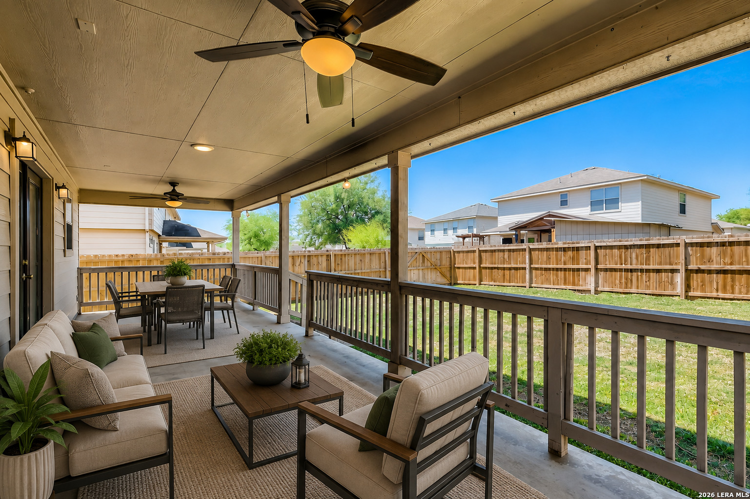 8919 Walnut Springs Universal City TX 78148