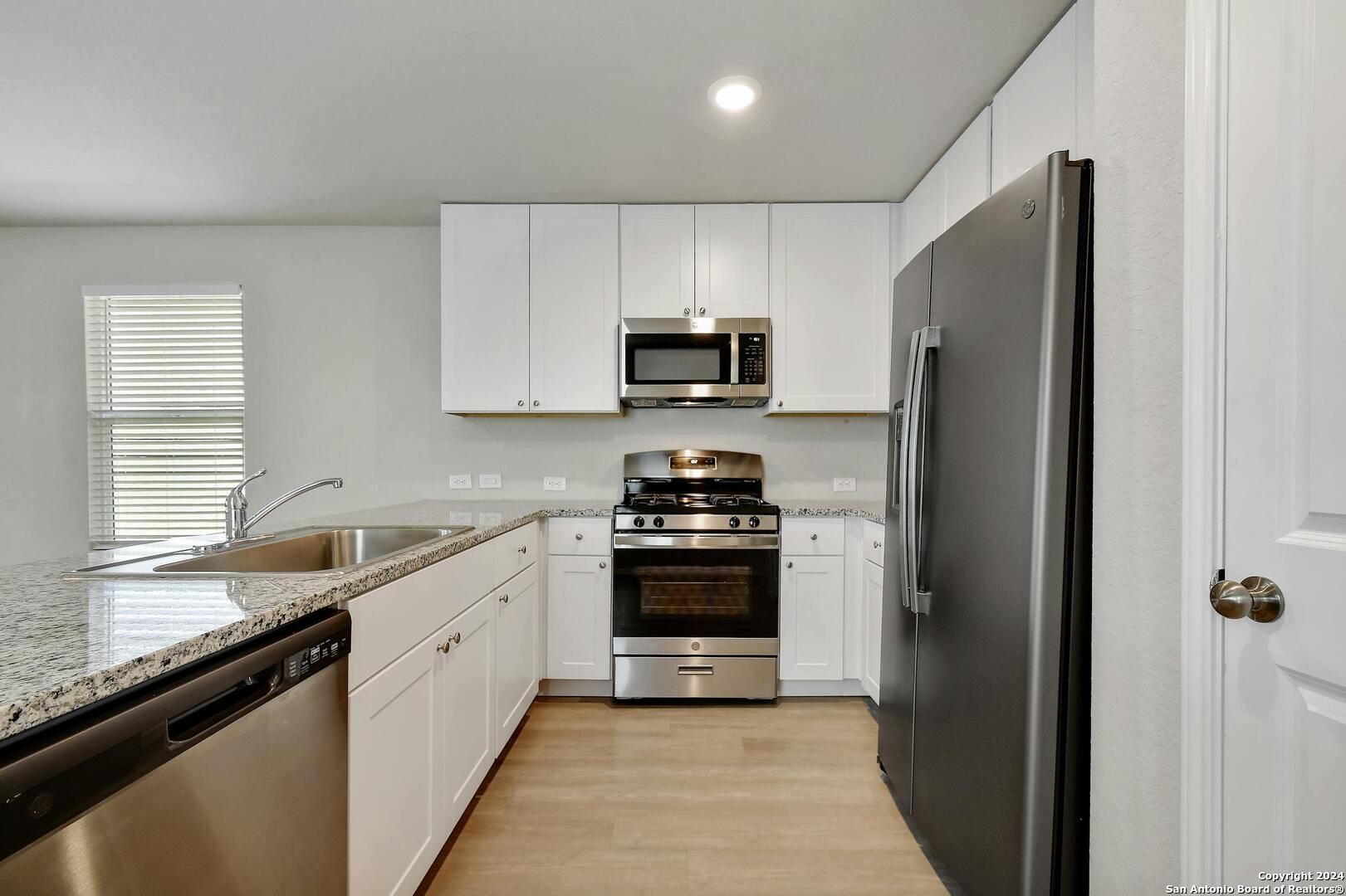 4250 Thalweg Way San Antonio TX 78223