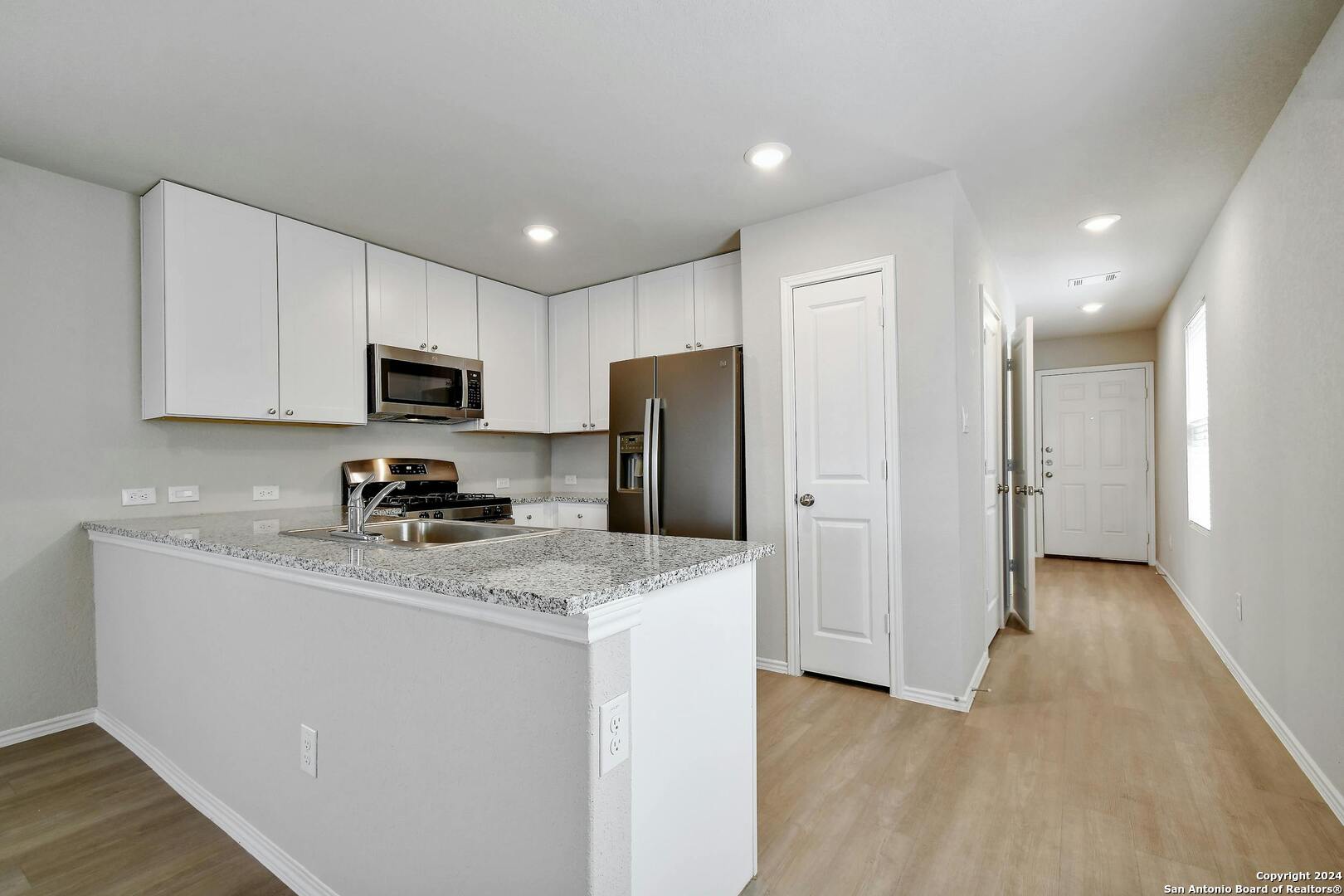 4250 Thalweg Way San Antonio TX 78223