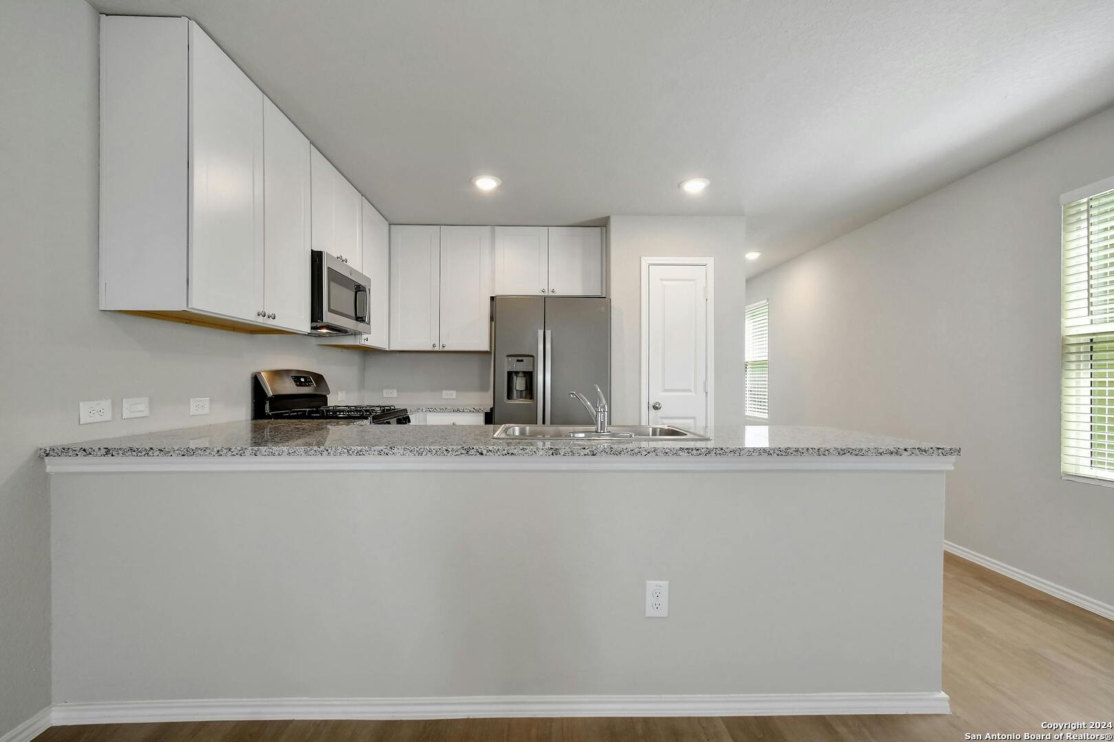 4250 Thalweg Way San Antonio TX 78223