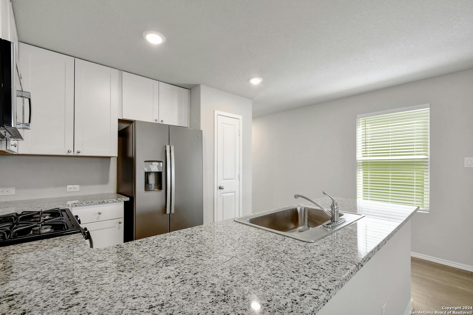 4250 Thalweg Way San Antonio TX 78223