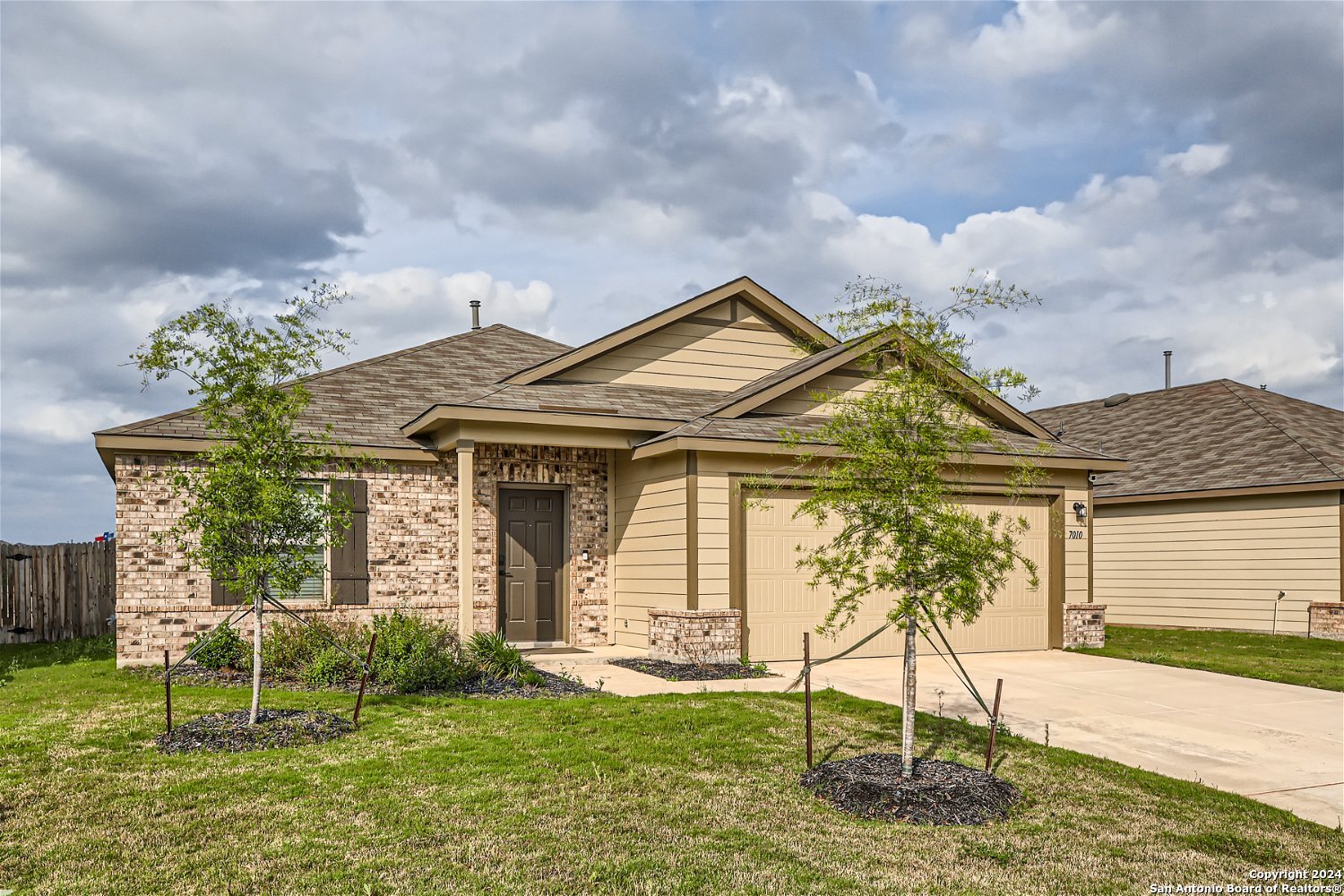 7010 Flint Canyon San Antonio TX 78253