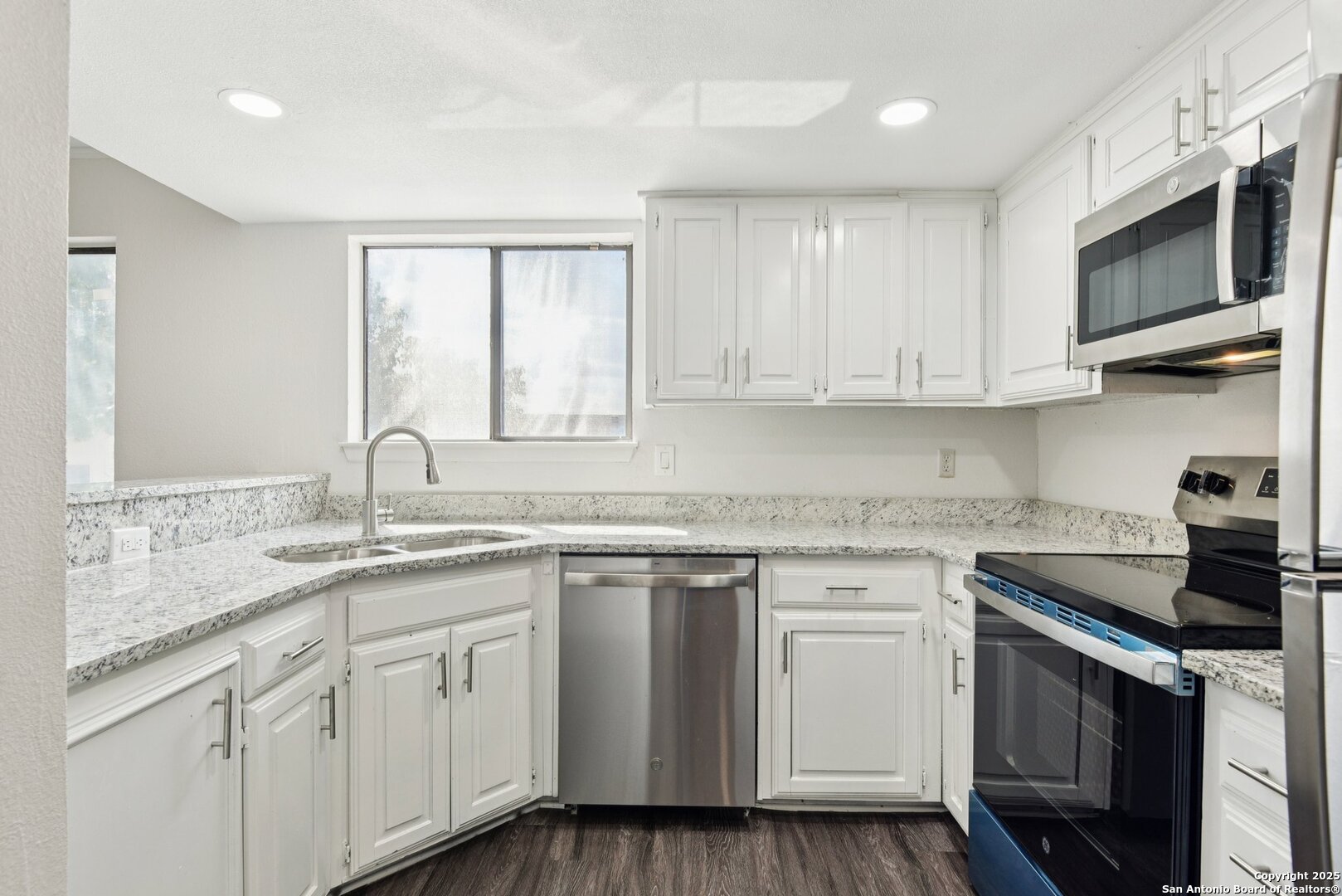 349 Harmony Court San Antonio TX 78217