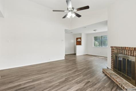 349 Harmony Court San Antonio TX 78217