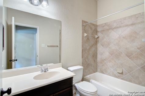 2966 Saddlehorn Drive Seguin TX 78155
