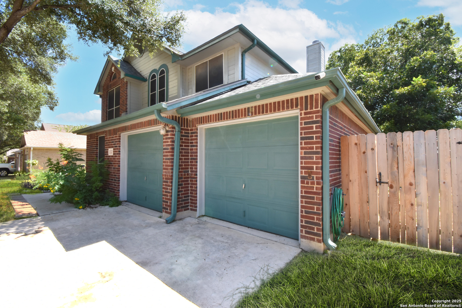 222 Tapwood Lane Cibolo TX 78108