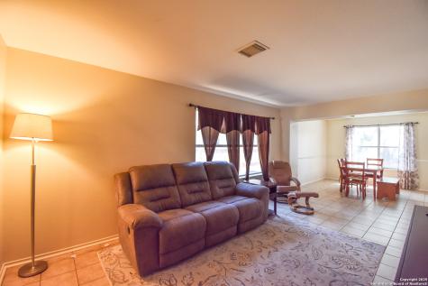 222 Tapwood Lane Cibolo TX 78108