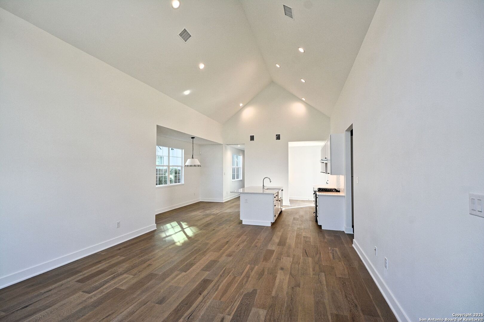421 Constance Drive New Braunfels TX 78130