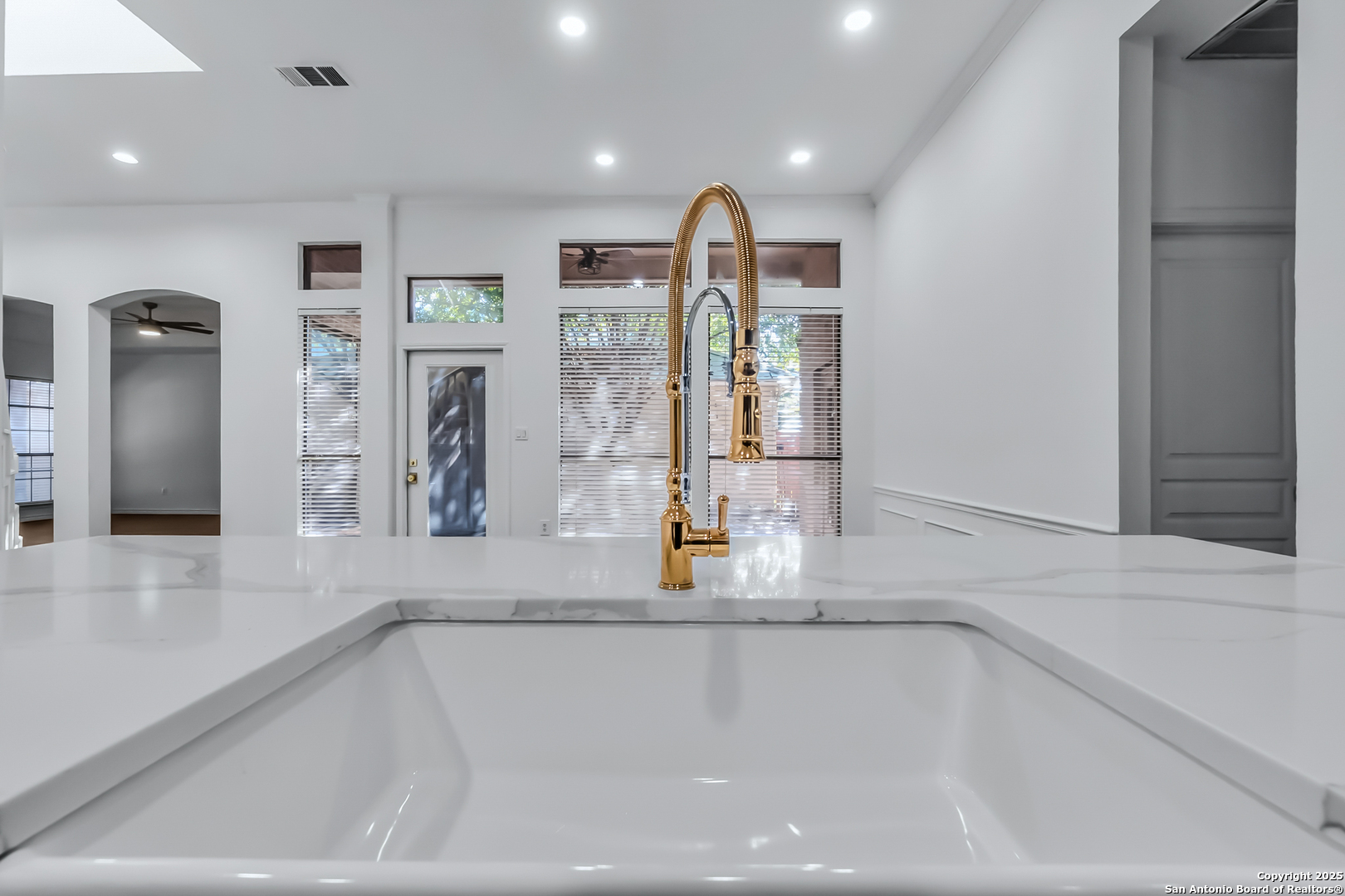 111 Westwood Way San Antonio TX 78218